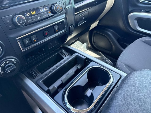 2024 Nissan Titan XD SV