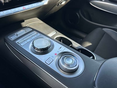 2024 Genesis GV70 2.5T