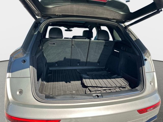 2023 Audi SQ5 Premium Plus