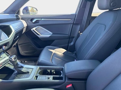 2023 Audi Q3 S line Premium