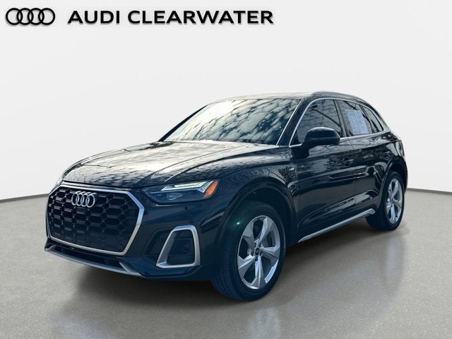 2022 Audi Q5 S line Premium Plus