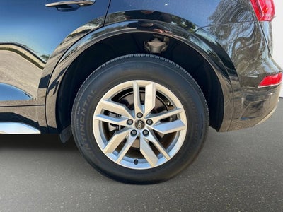 2023 Audi Q5 S line Premium