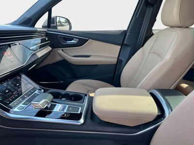 2023 Audi Q7 Premium Plus