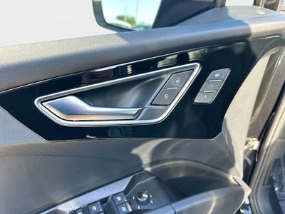 2023 Audi Q4 e-tron Prestige