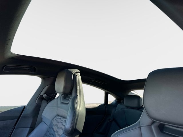 2023 Audi e-tron GT Premium Plus