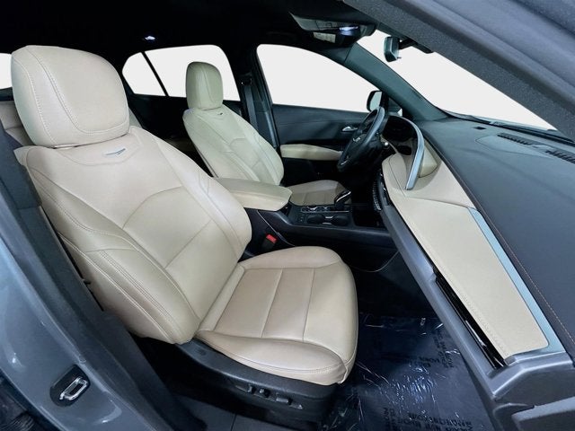 2024 Cadillac XT4 Luxury