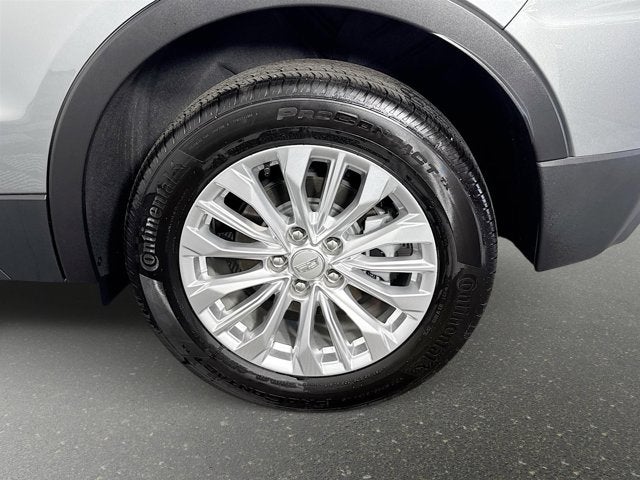 2024 Cadillac XT4 Luxury