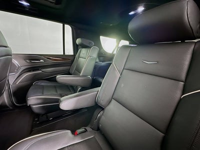 2023 Cadillac Escalade ESV Premium