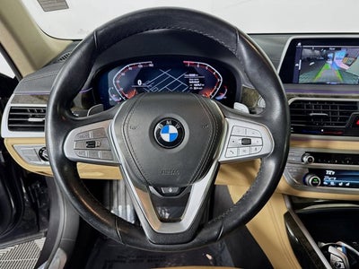 2022 BMW 7 Series 740i