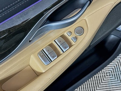 2022 BMW 7 Series 740i