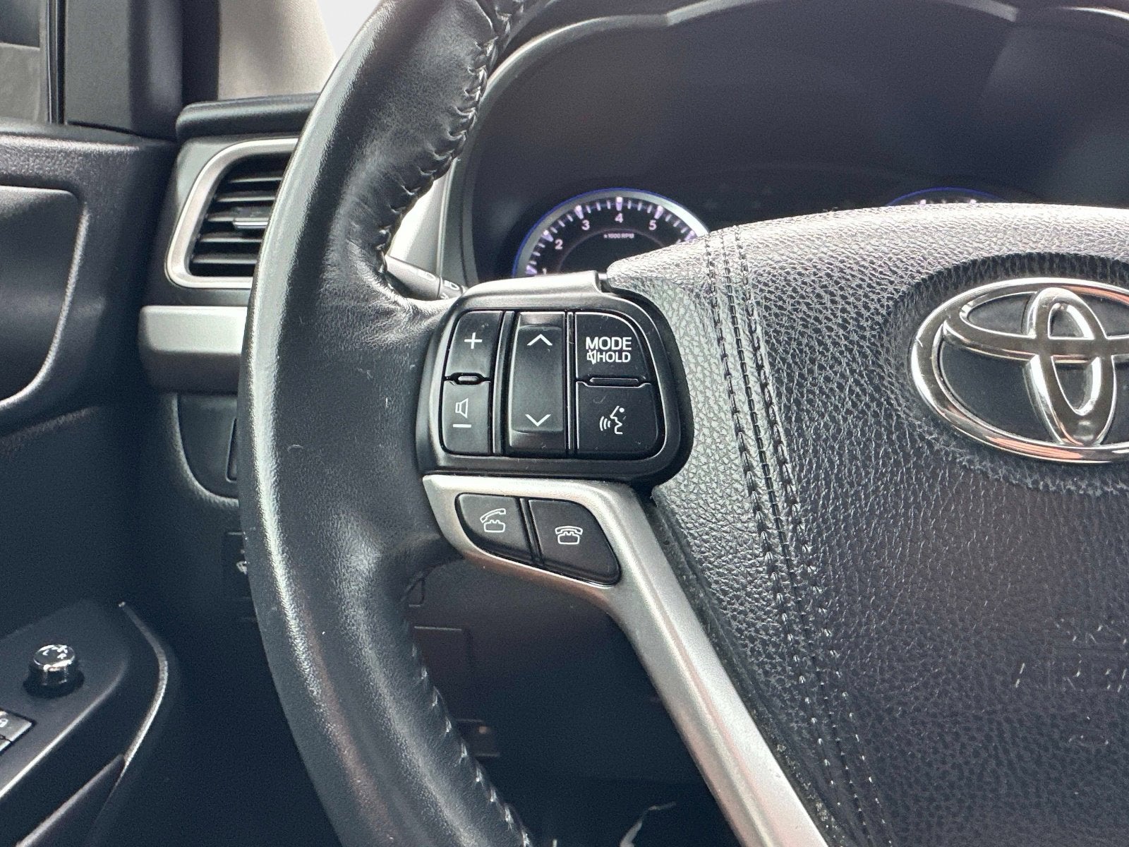 2016 Toyota Highlander LE Plus