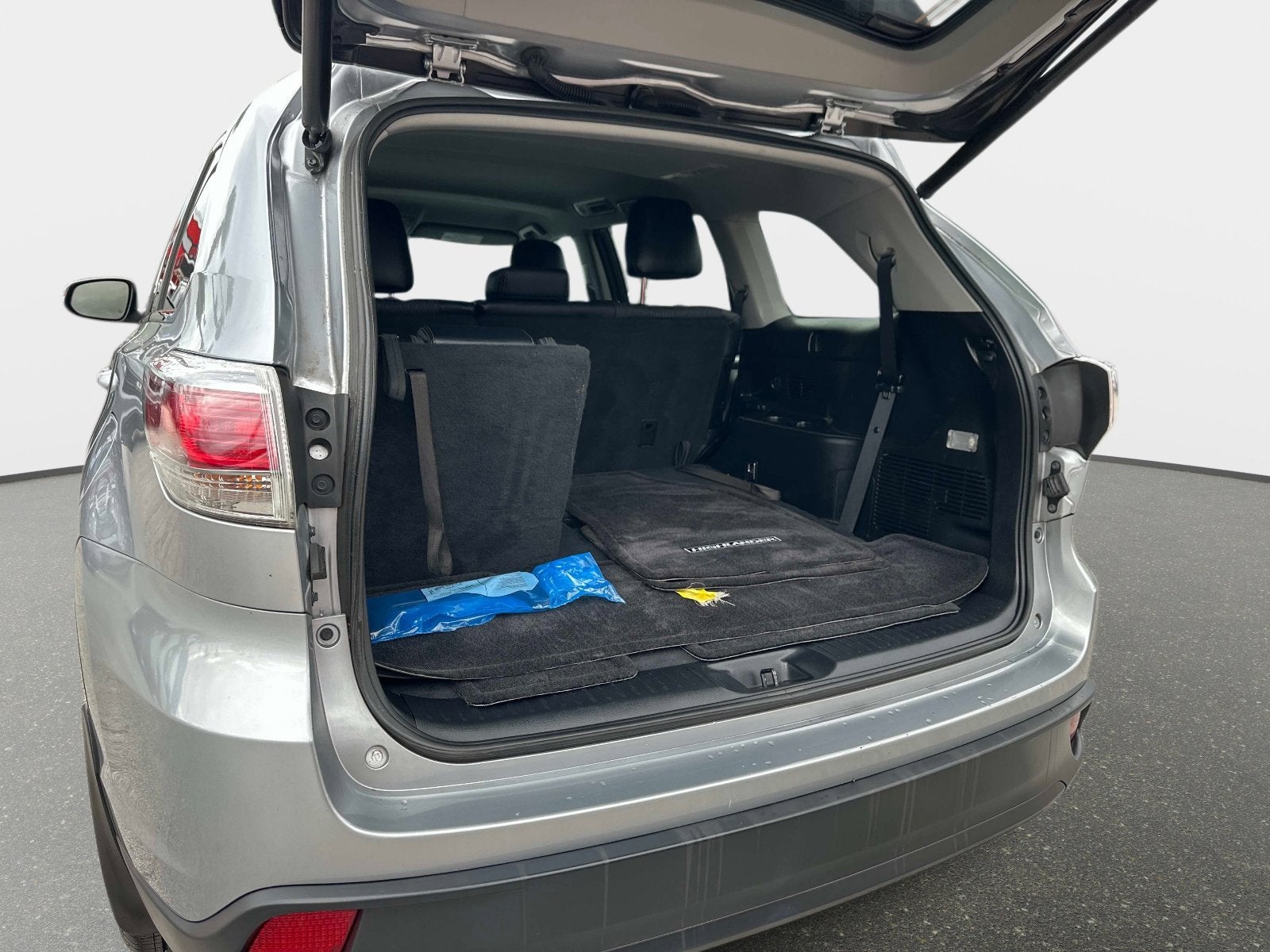 2016 Toyota Highlander LE Plus