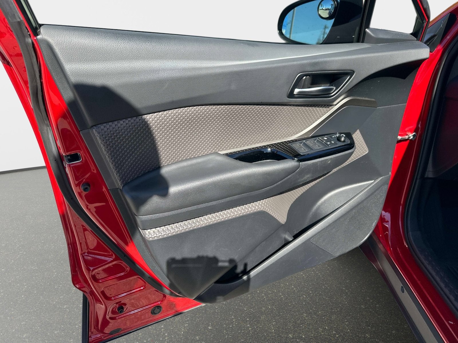 2022 Toyota C-HR Limited