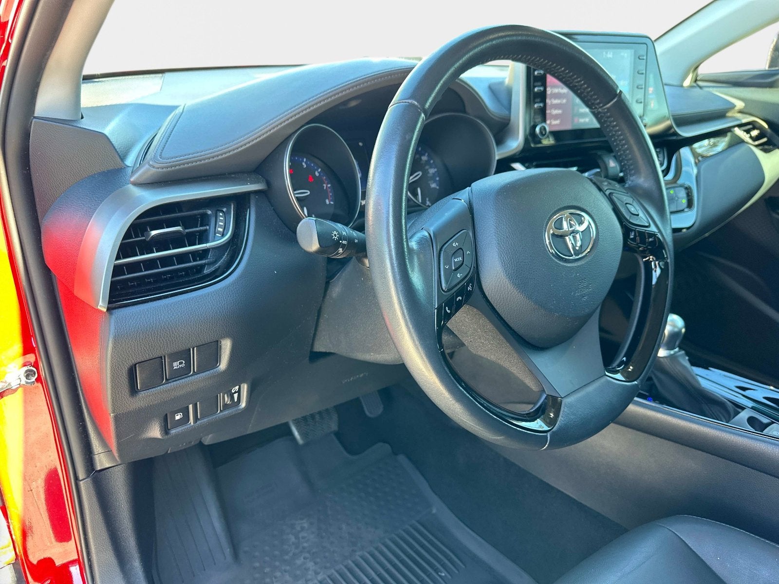 2022 Toyota C-HR Limited