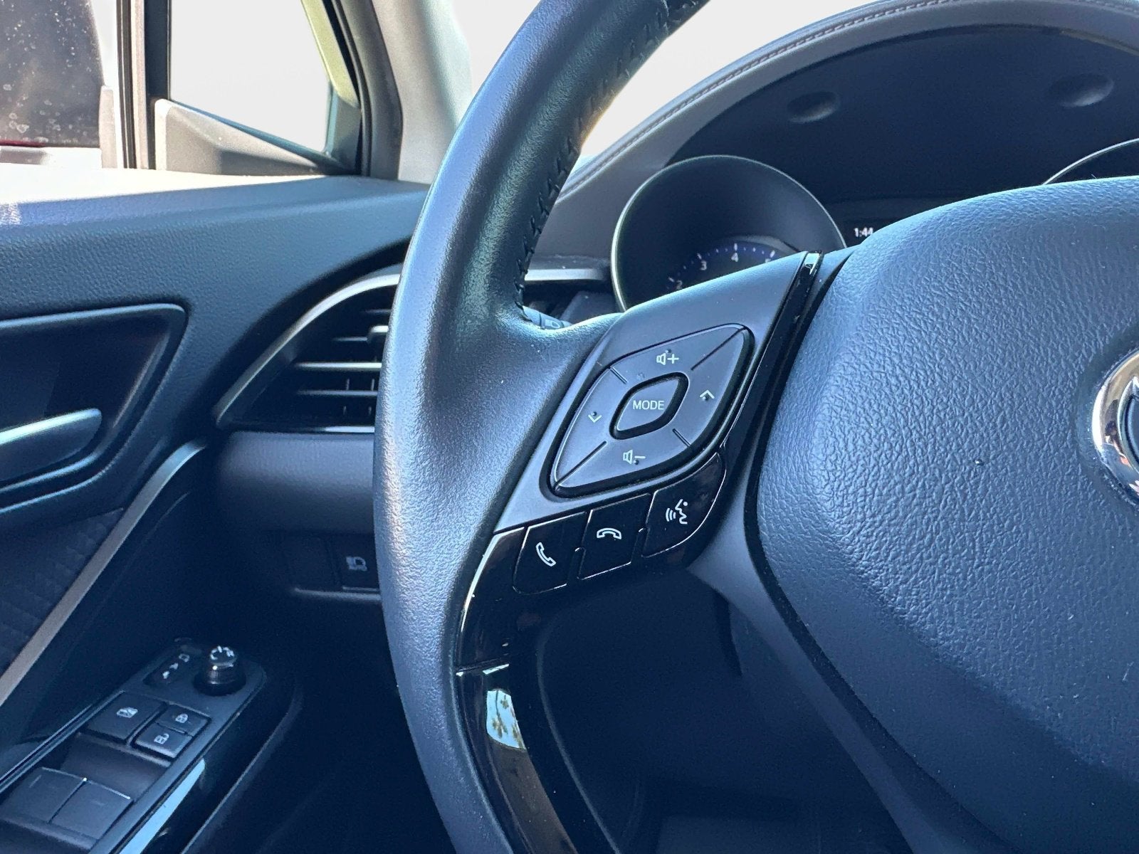 2022 Toyota C-HR Limited