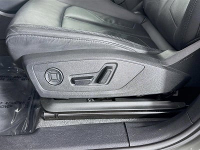 2024 Audi Q3 S line Premium