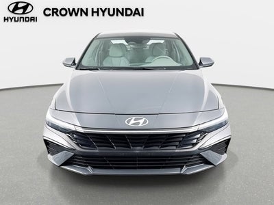 2025 Hyundai Elantra SE