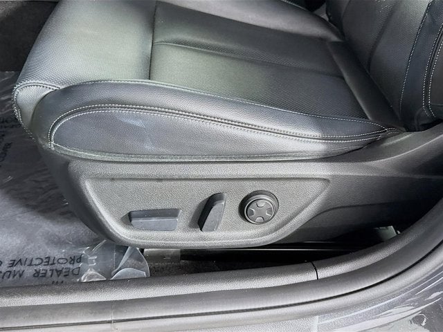 2021 Genesis G70 2.0T