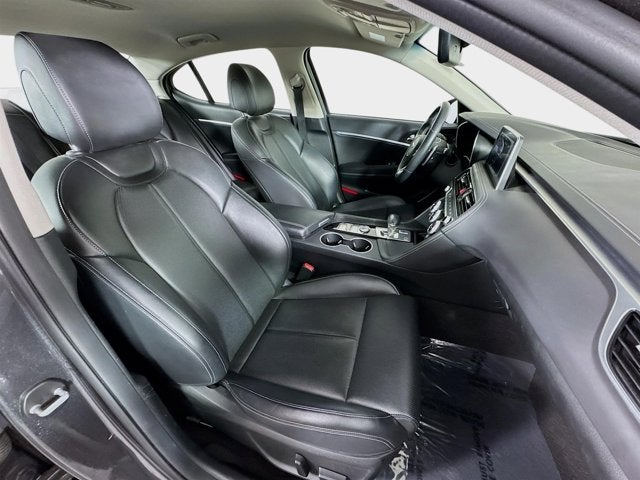 2021 Genesis G70 2.0T