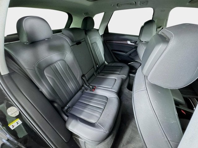 2022 Audi Q5 45 S line Premium