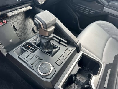 2024 Toyota Tacoma 2WD SR5