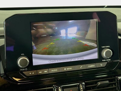 2023 Nissan Pathfinder SV