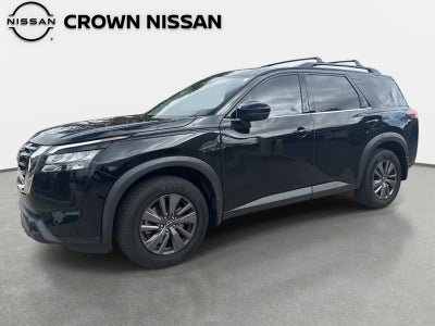 2023 Nissan Pathfinder SV