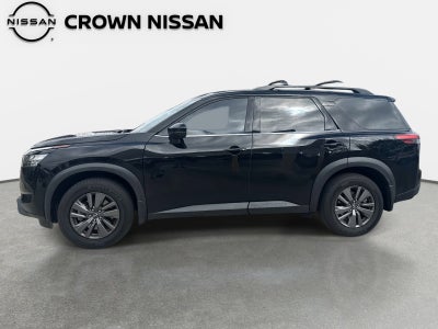 2023 Nissan Pathfinder SV