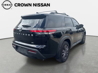 2023 Nissan Pathfinder SV