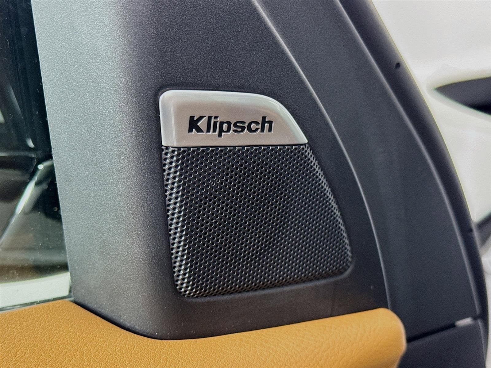 2025 Nissan Armada SL