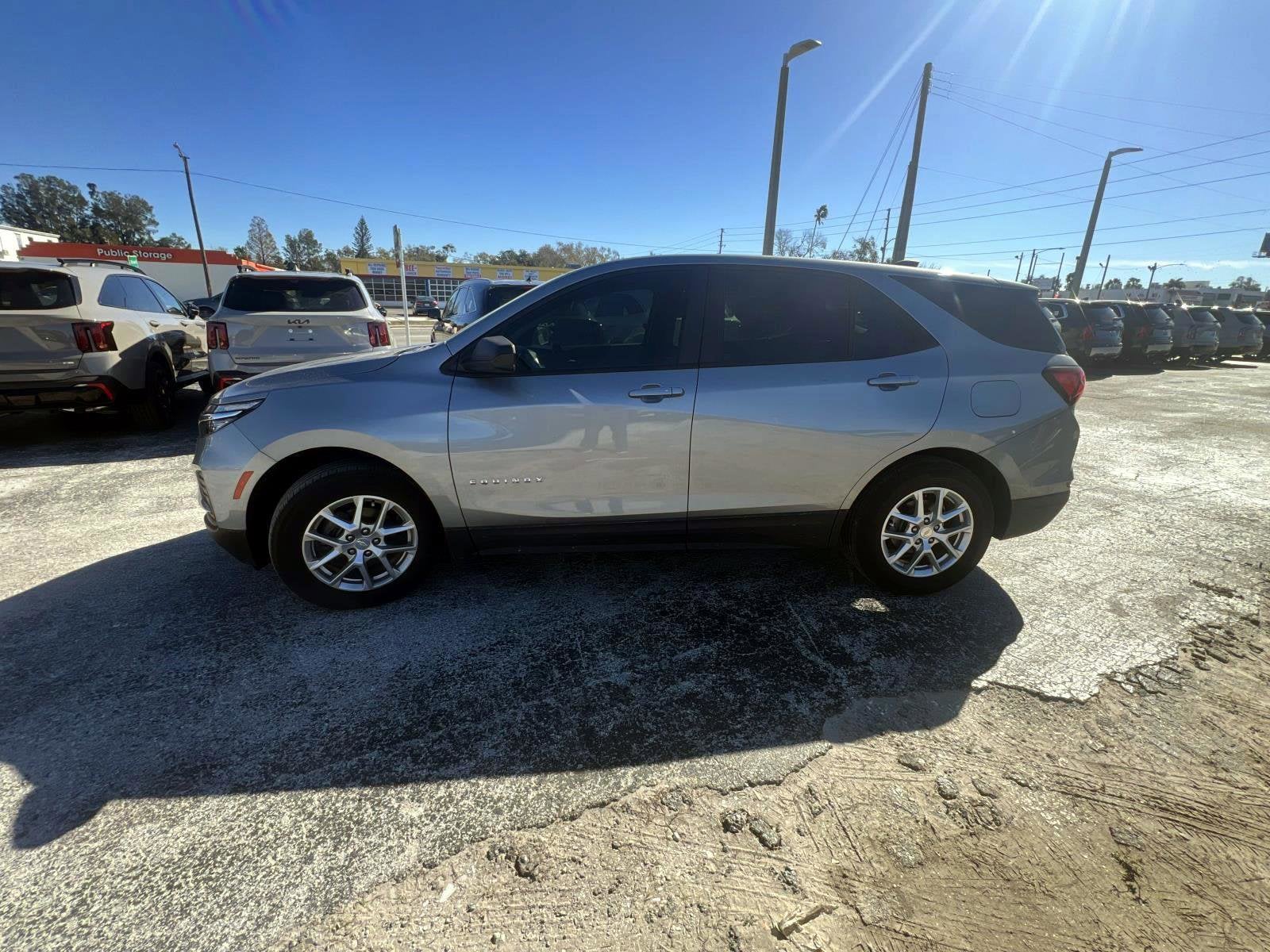 2024 Chevrolet Equinox LS
