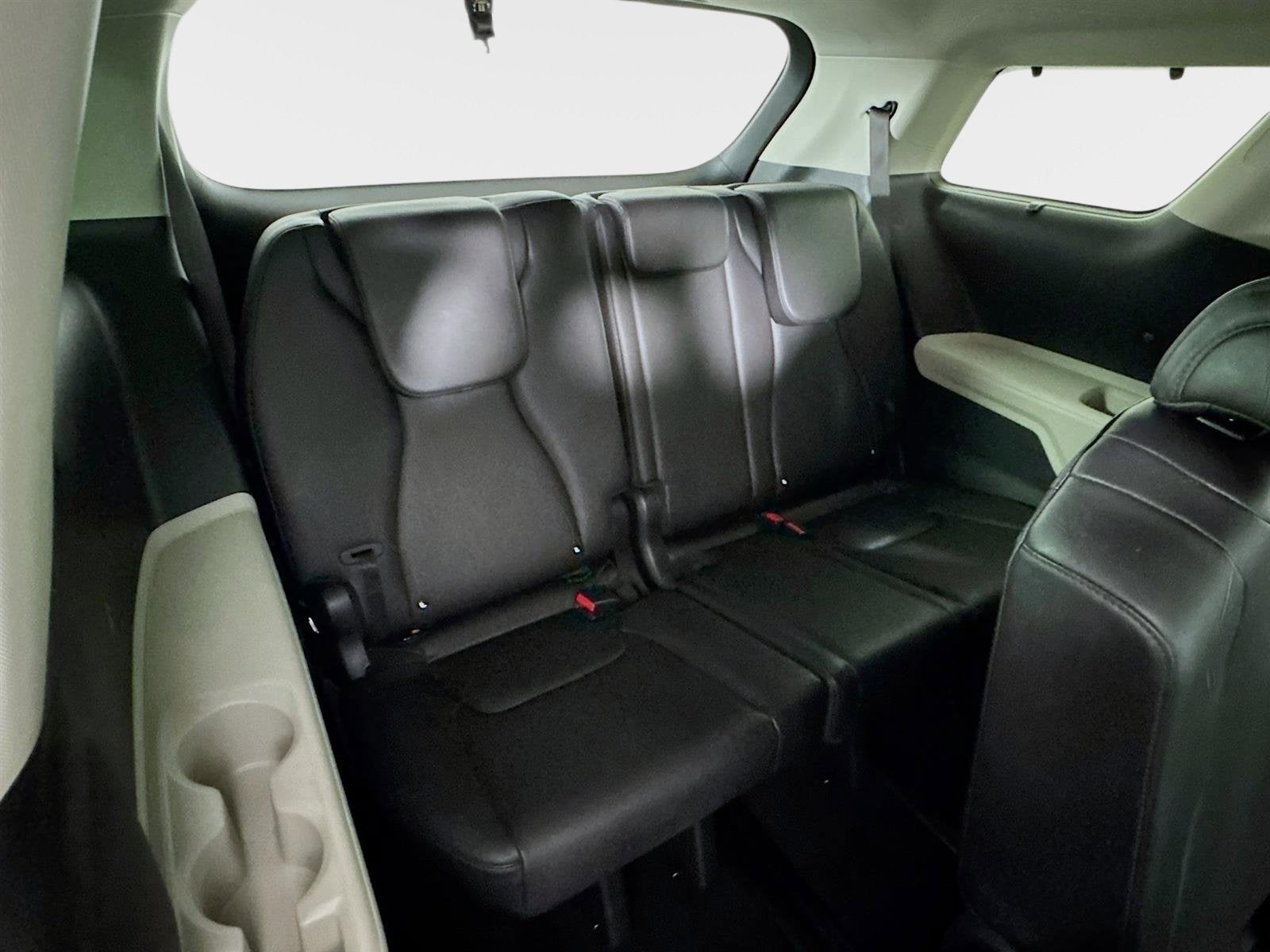 2024 Kia Carnival SX