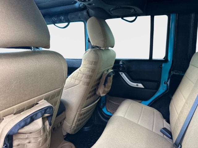 2012 Jeep Wrangler Unlimited Unlimited Sahara