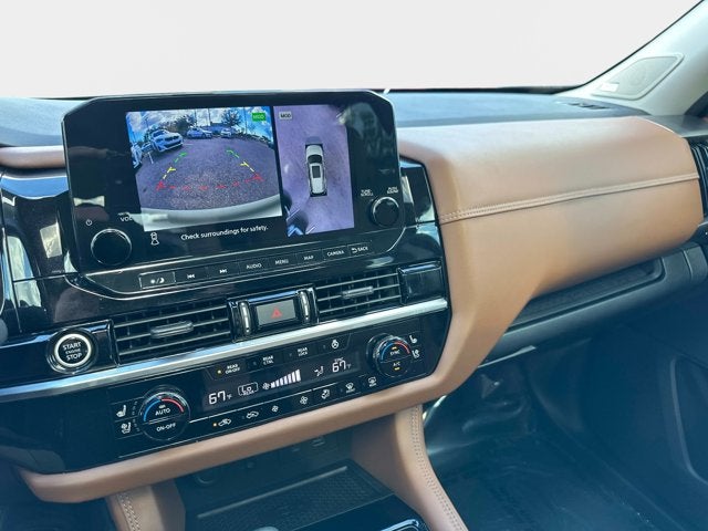 2022 Nissan Pathfinder Platinum