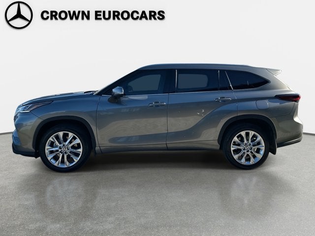 2025 Toyota Highlander LE