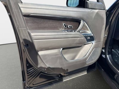 2023 Land Rover Range Rover SE