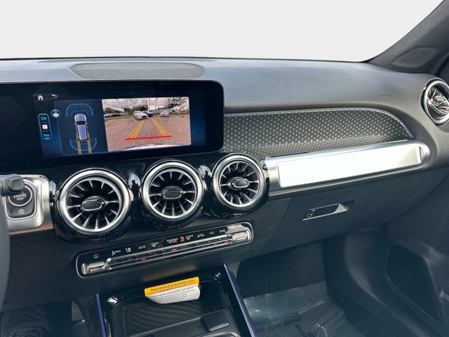 2025 Mercedes-Benz GLB 250