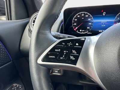 2025 Mercedes-Benz GLB 250