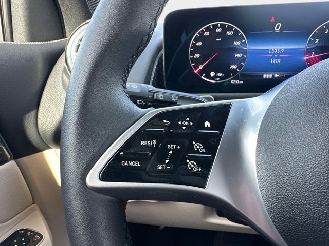 2025 Mercedes-Benz GLB 250