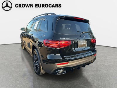 2025 Mercedes-Benz GLB 250