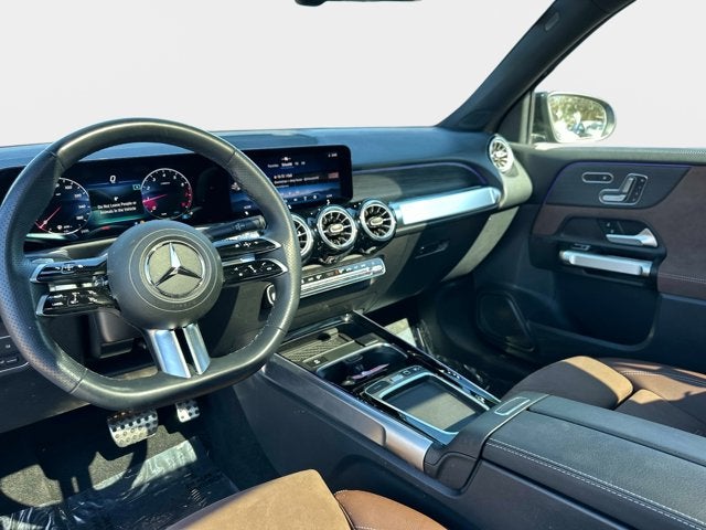 2025 Mercedes-Benz GLB 250