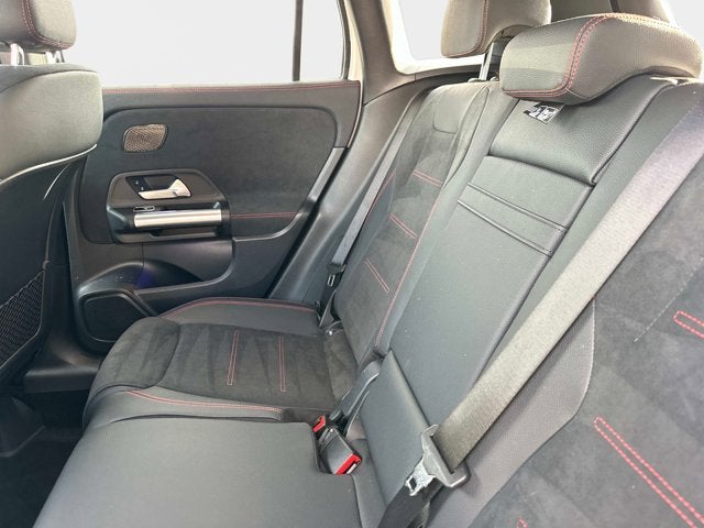 2025 Mercedes-Benz GLA 250