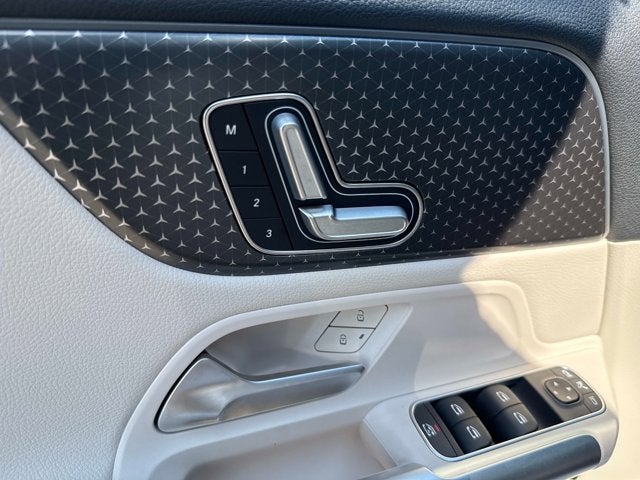 2025 Mercedes-Benz GLA 250