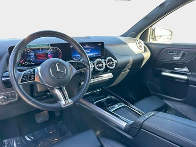 2025 Mercedes-Benz GLA 250