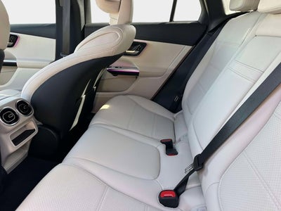 2025 Mercedes-Benz GLC 350e