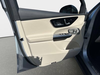 2025 Mercedes-Benz GLC 350e