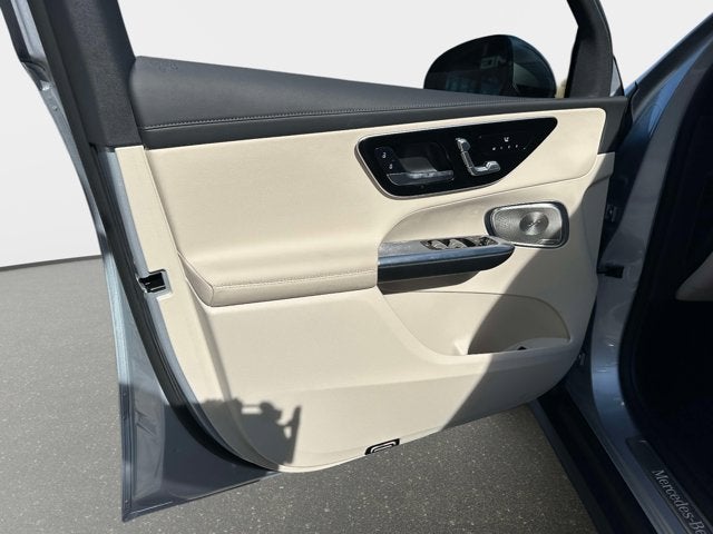 2025 Mercedes-Benz GLC 350e