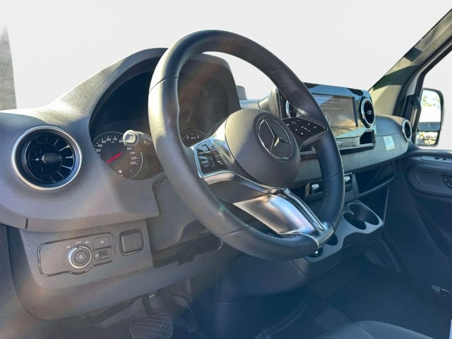 2025 Mercedes-Benz Sprinter 2500 Cargo 170 WB High Roof