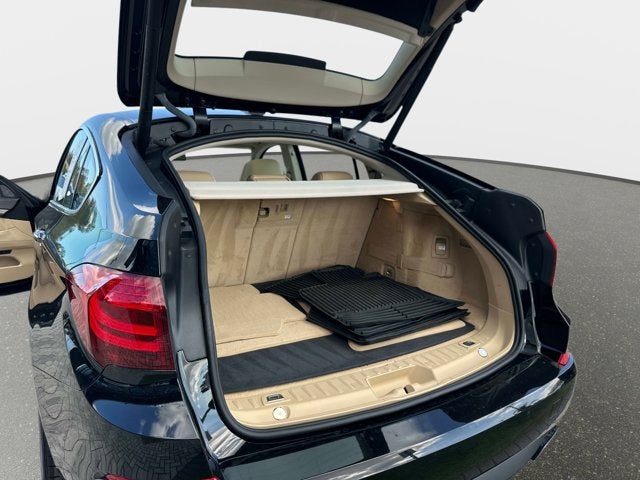 2014 BMW 5 Series Gran Turismo 550i xDrive Gran Turismo