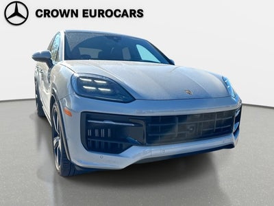 2025 Porsche Cayenne GTS